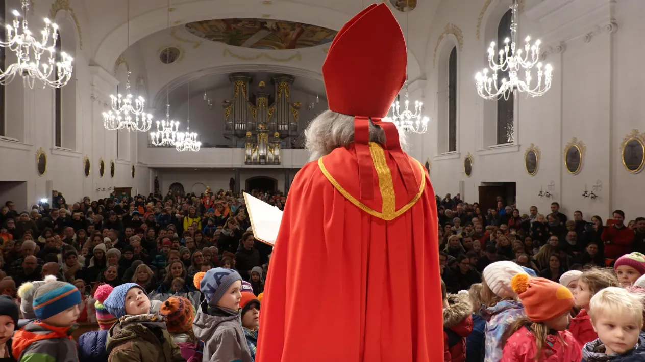 Samichlaus Kirche (Foto: Verschiedene) Samichlaus Kirche (Foto: Verschiedene)