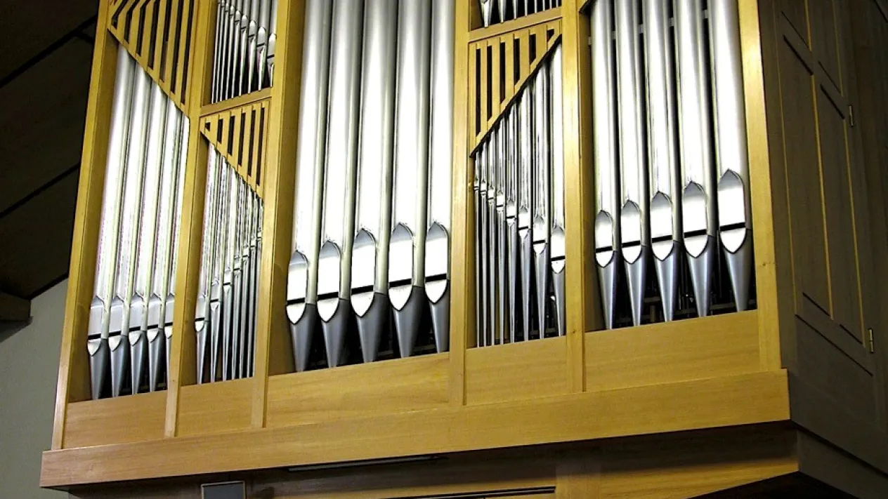 Orgel Kirche Kastanienbaum (Foto: Martin Heini) Orgel Kirche Kastanienbaum (Foto: Martin Heini)